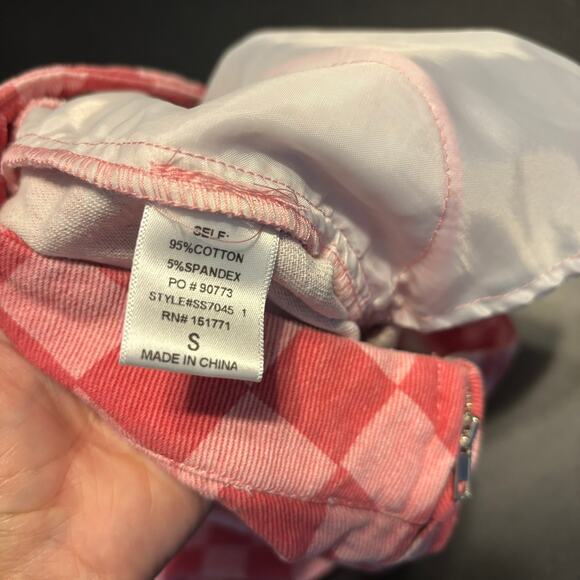 Le Lis Collection Checkerboard Mini Skirt with Pockets and Side Slit Pink Size S - Picture 7 of 7